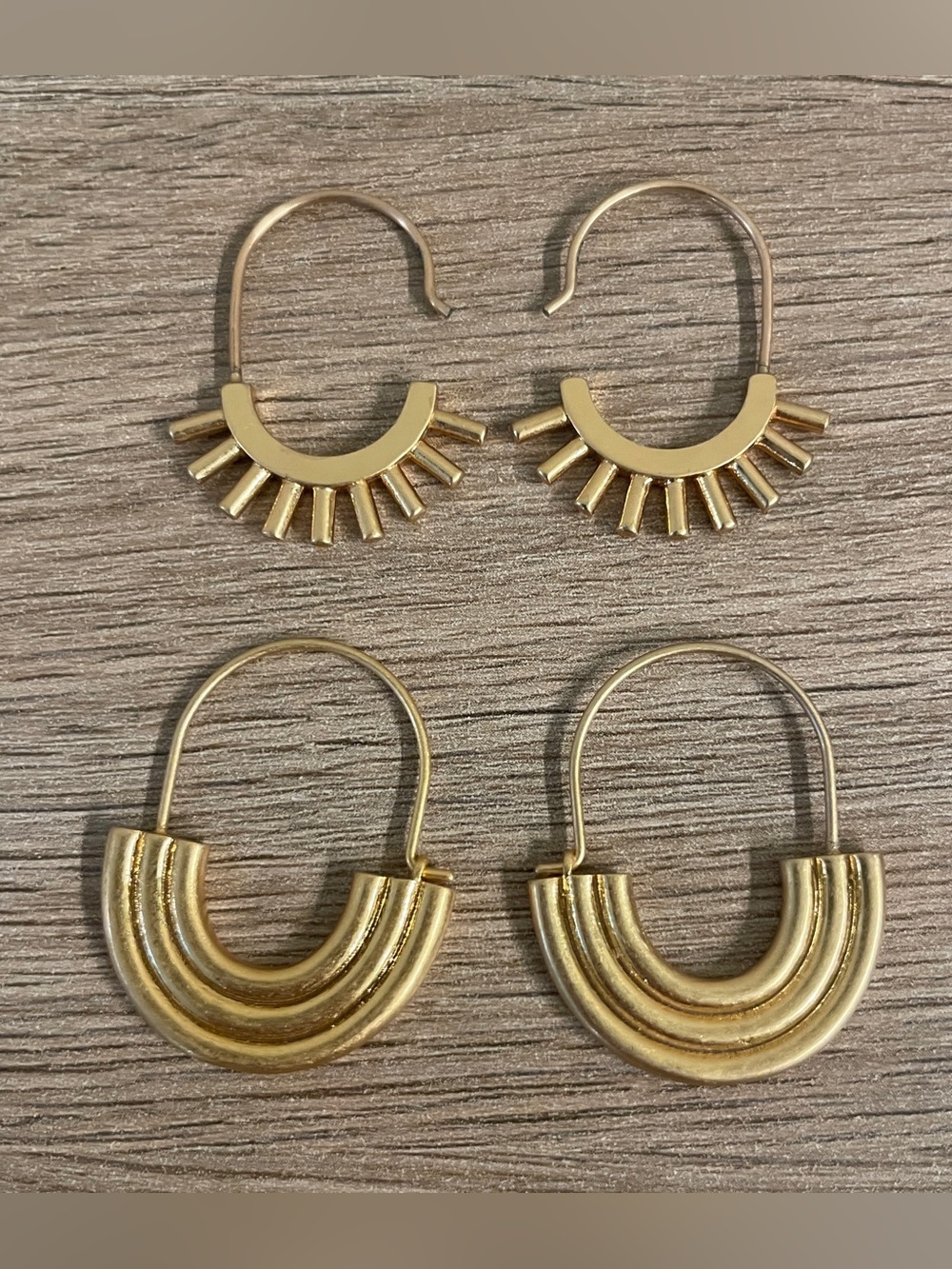 Gold Sunburst and Arched Hoop Earrings Set